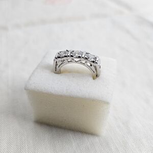 Fashion Ring Cubic Zirconia Silver Tone Clear Faux Stone Baguettes Size 6.5